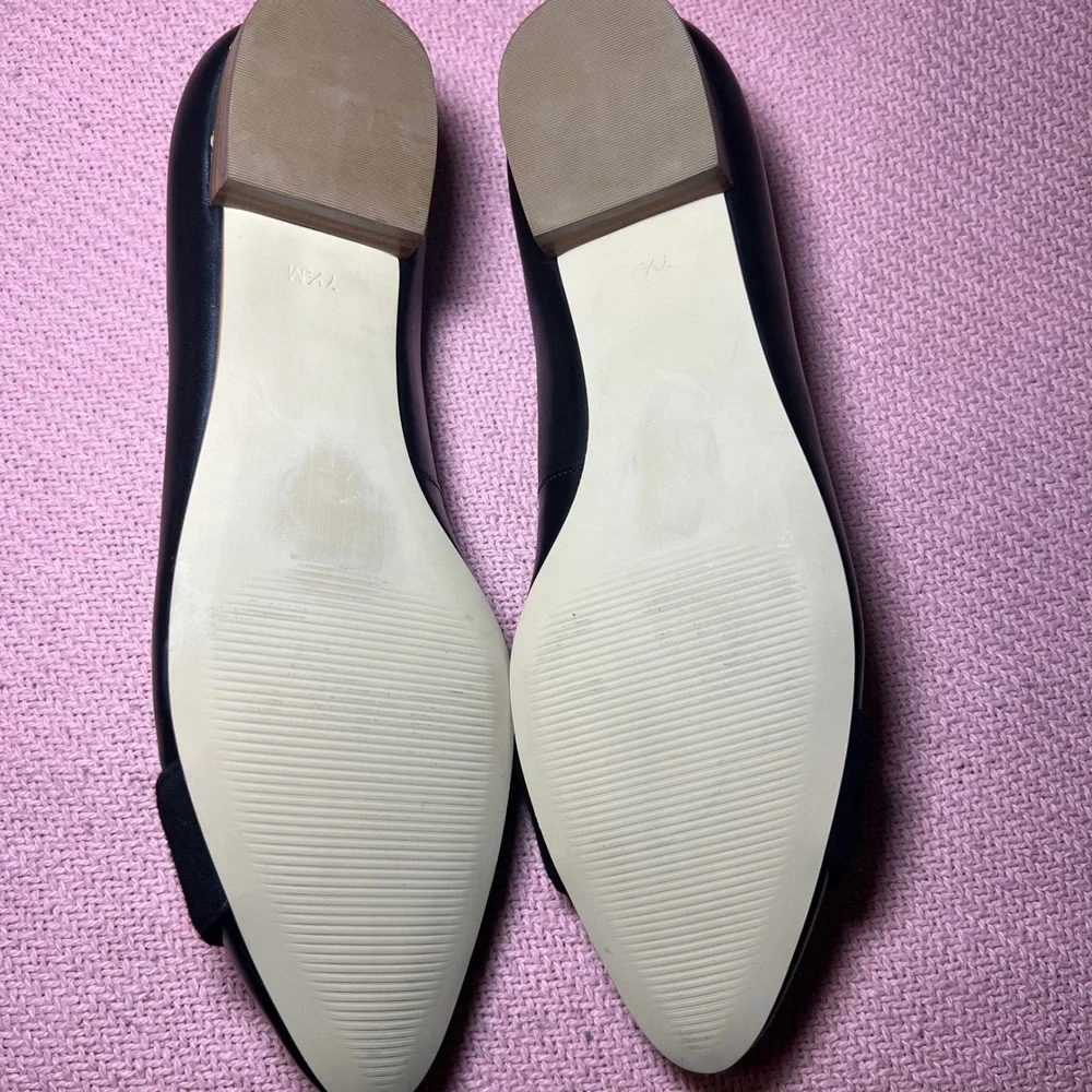 Talbots Black Leather Pointed Toe‎ Flats Gold Bamboo Buckle Suede Detail 7.5M